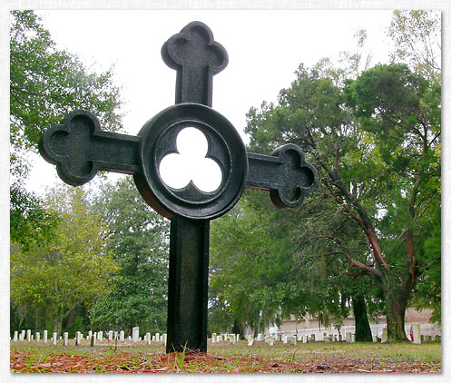 Cross - Confederate Cemetery, Biloxi, MS.