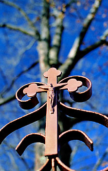 Crucifix at Williams Family Grave Site - Huntsville, Alabama.