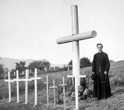 Skitswish Sacred Heart Mission missionary graveyard