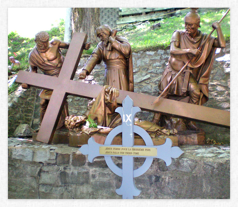 Station of the Cross photo by Larry Gerry.