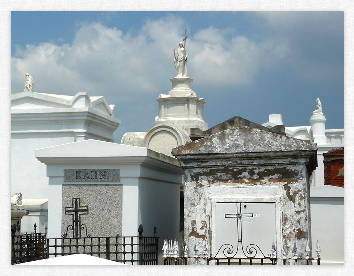 St. Louis Cemetery No. 1 photo by Eric Shindelbower